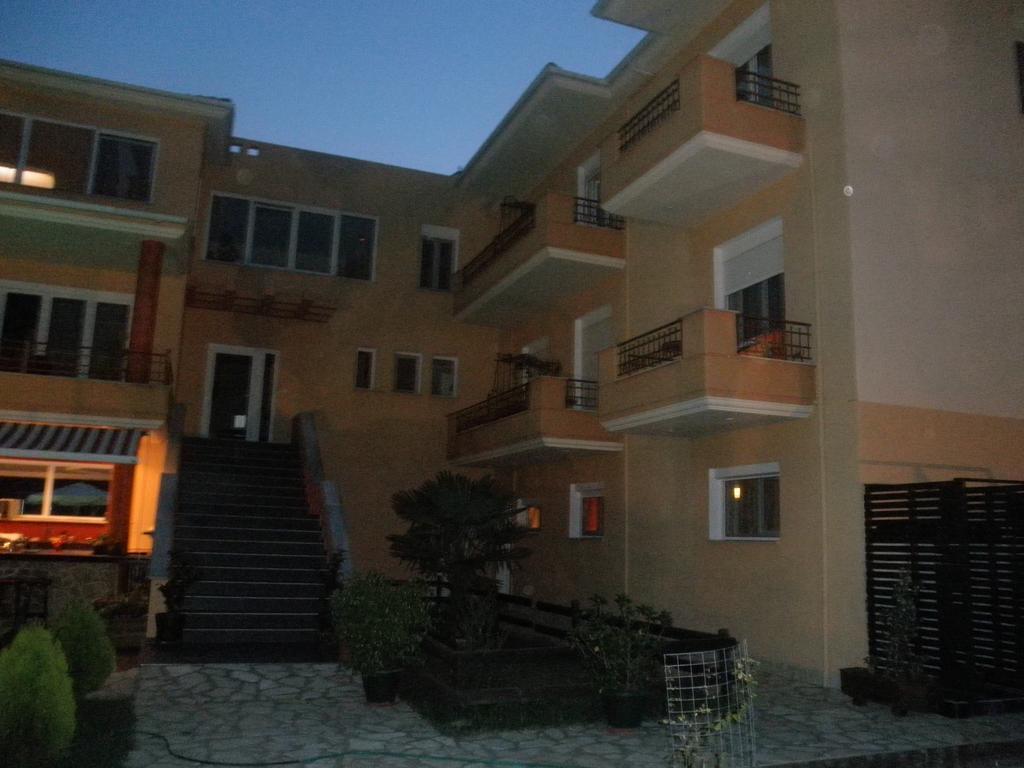 Hotel Iliana Mandrotopos Exterior foto